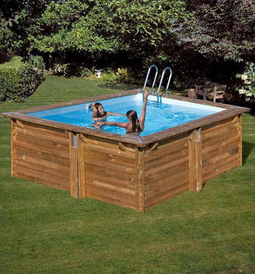 Pôsobivý záhradný bazén s celoročným využitím