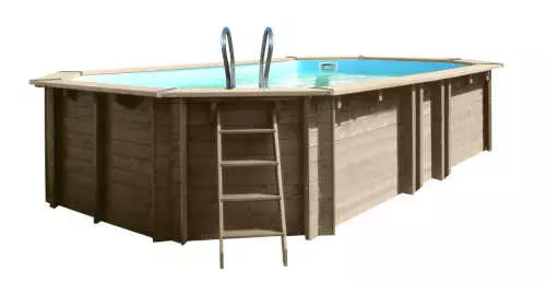 Moderný veľký drevený štvorcový bazén