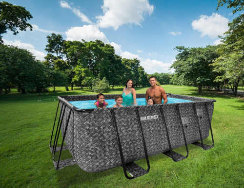 Záhradný obdĺžnikový bazén v ratanovom dizajne